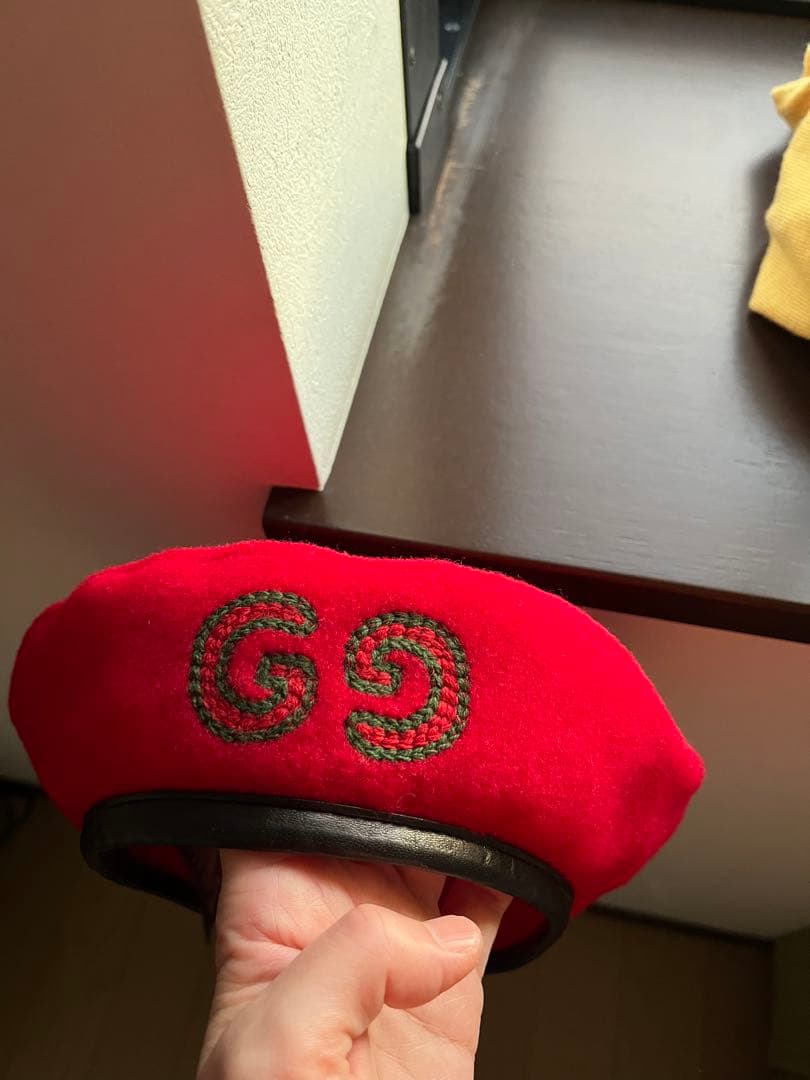 GUCCI gg刺繍　ベレー帽　レザーパイピング　インターロッキングチャーム S
