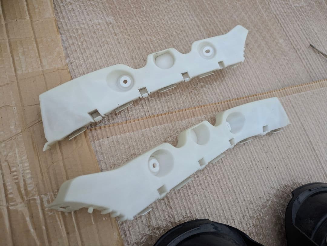 ncec テールランプ