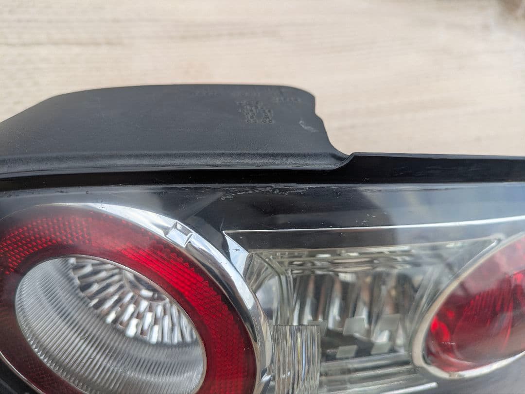 ncec テールランプ