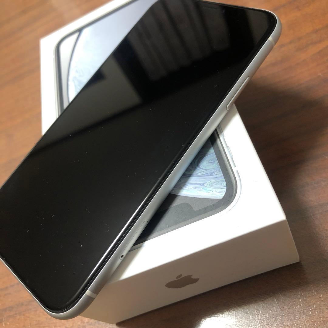 美品！ iPhone XR 64GB ホワイト
