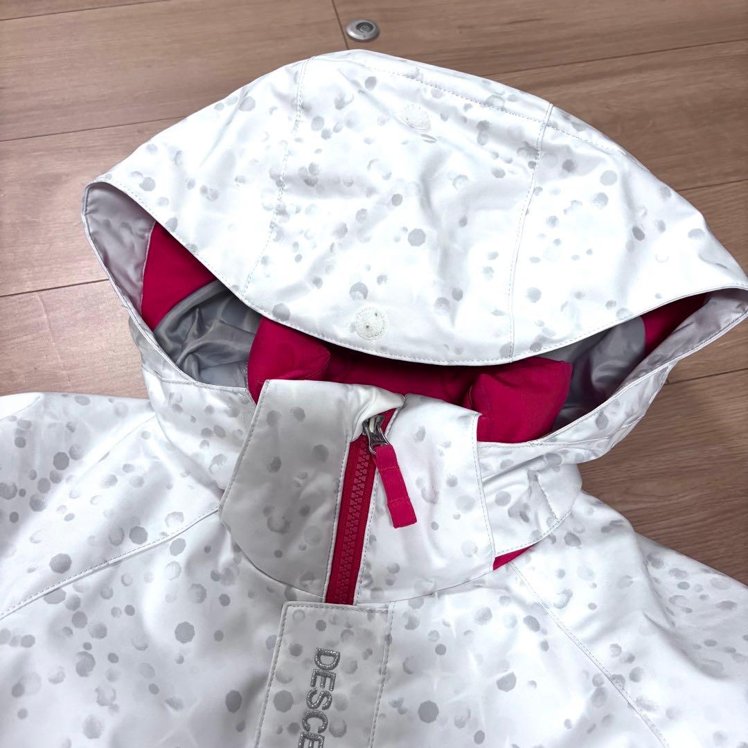 【極美品】デサント　スキーウェア キッズ　150cm 白　ホワイト　総柄