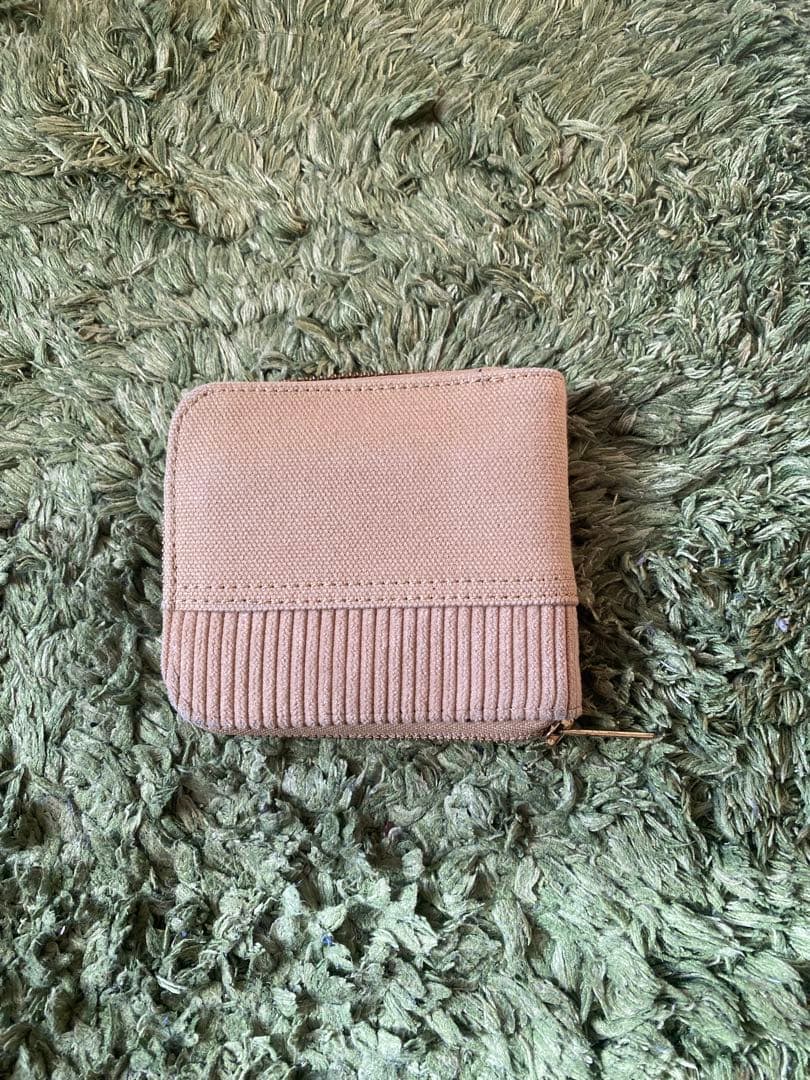 【あう】カーハート　carheart 財布　二つ折り財布