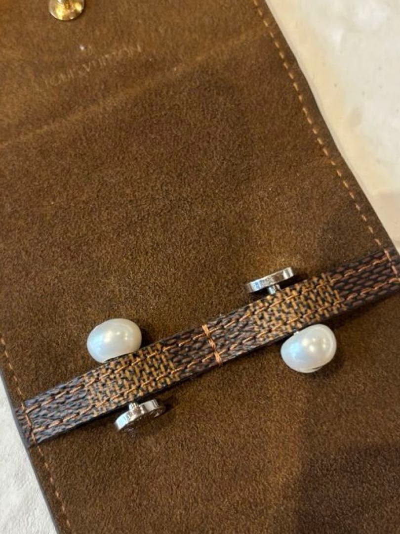 【お値下げ】Louis Vuitton パール カフス ダミエケース付
