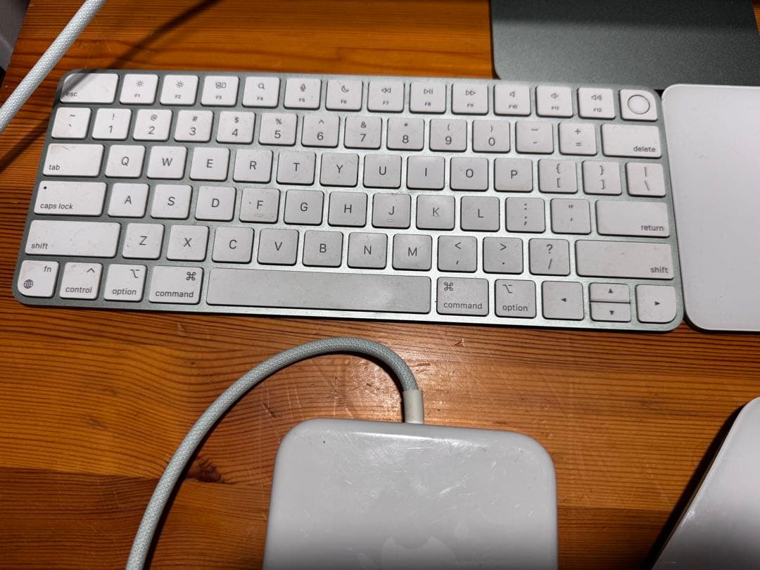 極美品 24インチ iMac (M1, 2021) 1TB/8GB USKey