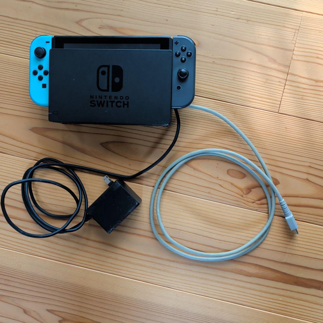 Nintendo Switch 青/黒 本体 ACアダプタ付き　箱無し