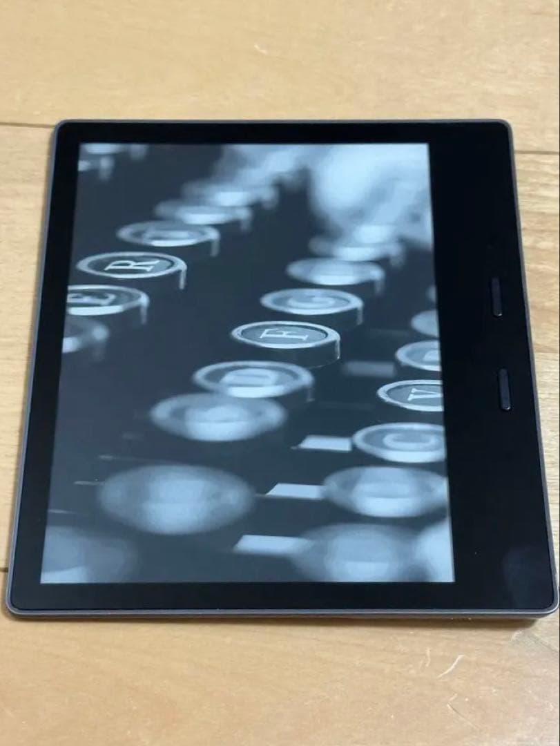 Amazom Kindle Oasis wifi+4G 32GB おまけ付き