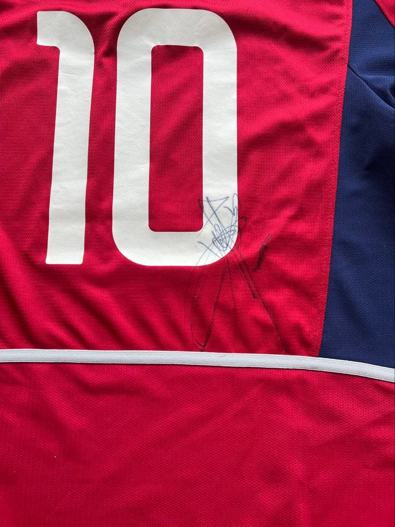 選手サイン入り　鹿島アントラーズ　レプリカユニフォーム　背番号10 本山雅志選手