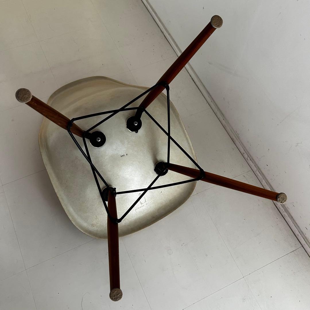 イームズ ハーマンミラー ドゥエルベース サイドシェルチェア セカンド