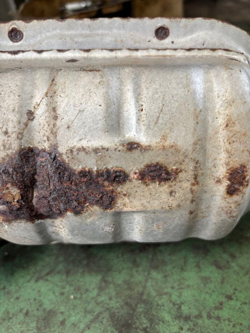 スバル　サンバー　TT1 TT2 マフラー　触媒