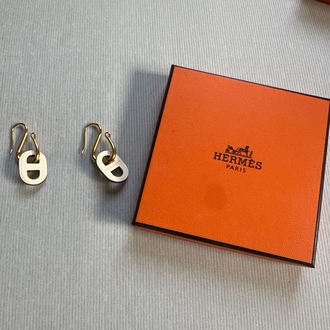 HERMES ホワイトゴールド ピアス