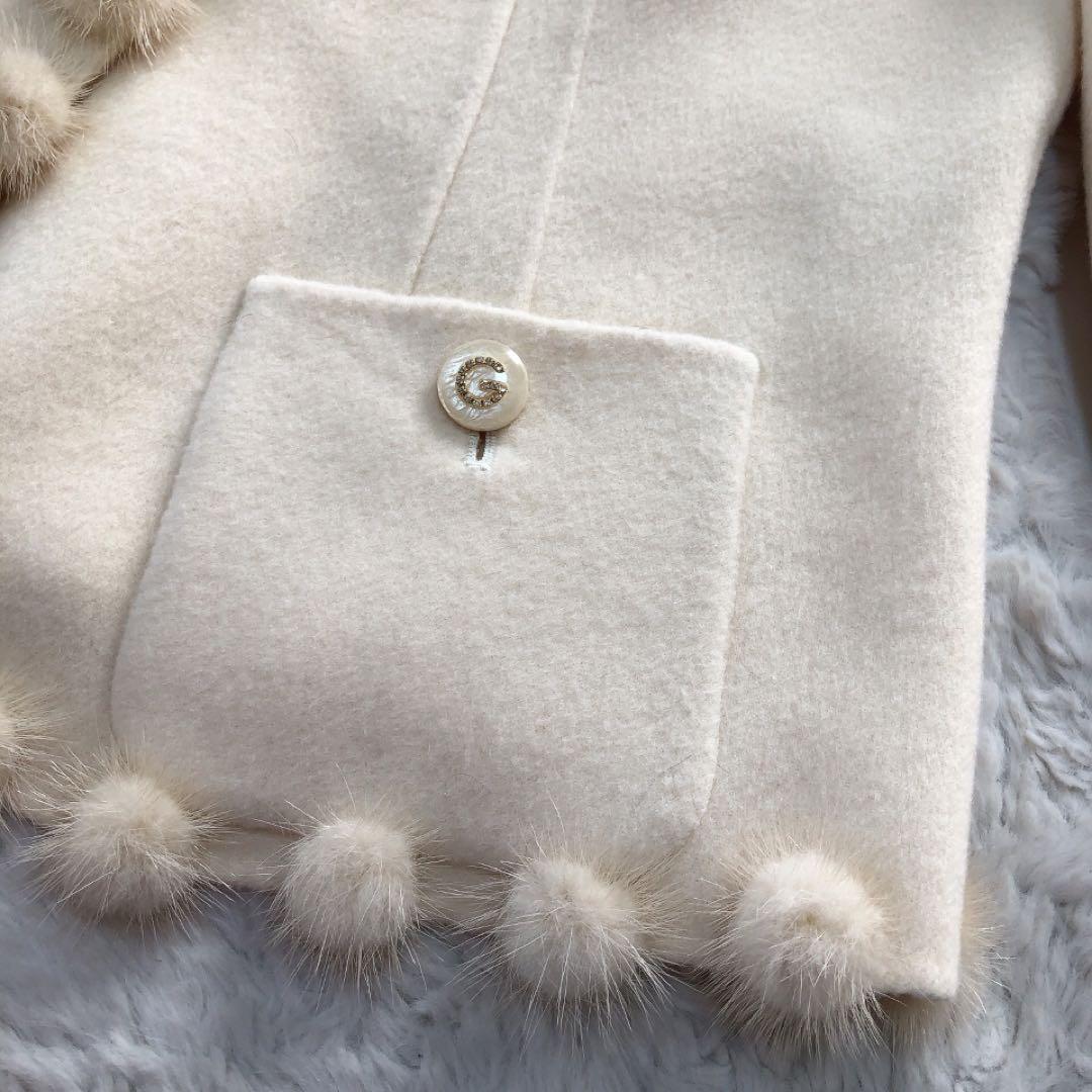 伊太利屋*イタリヤ　カシミヤ混コート ジャケット　ポンポン　ショート　ホワイト