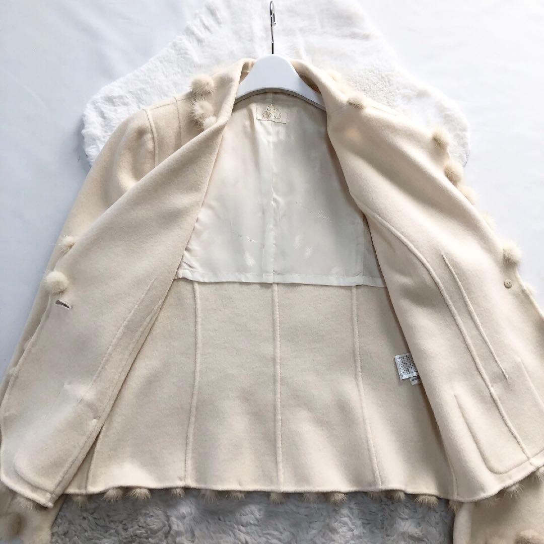 伊太利屋*イタリヤ　カシミヤ混コート ジャケット　ポンポン　ショート　ホワイト