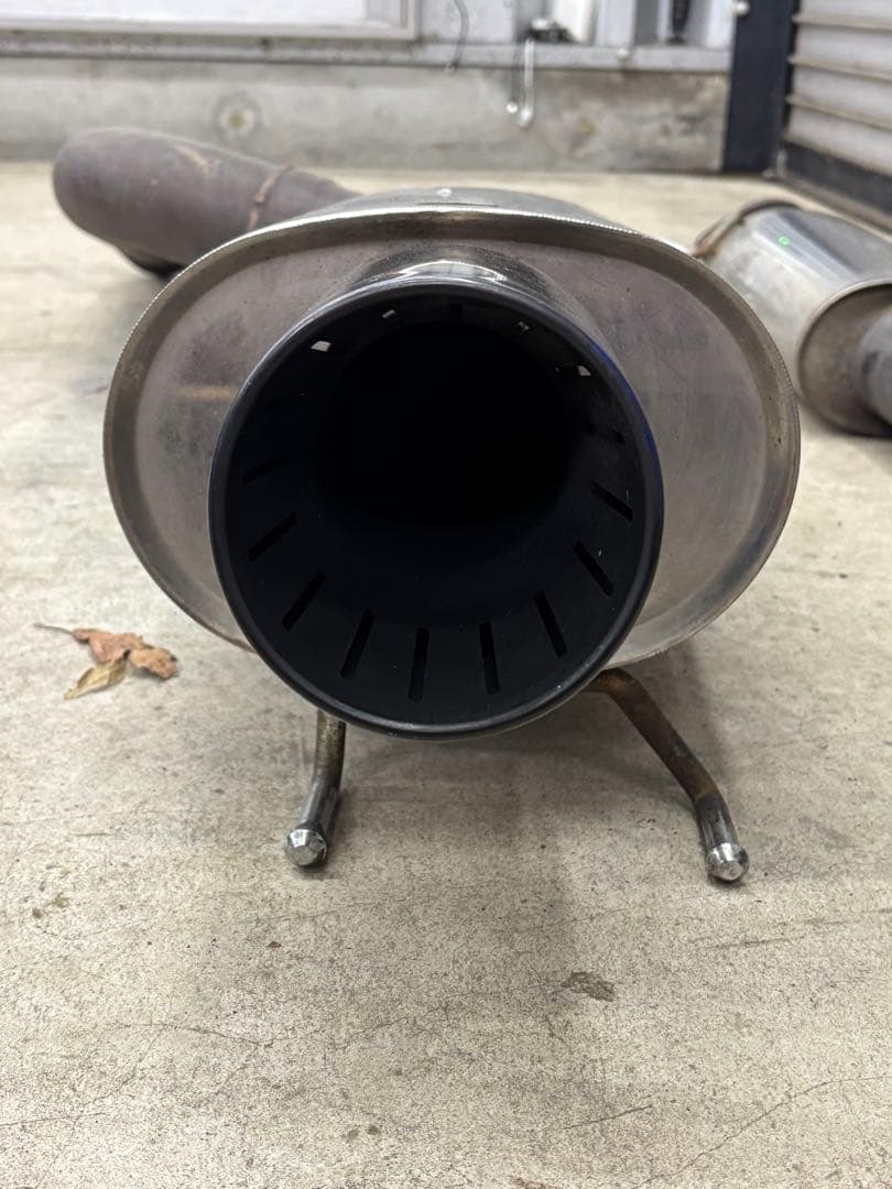 HKS スーパーターボマフラー　bnr32 R32 GT-R スカイライン