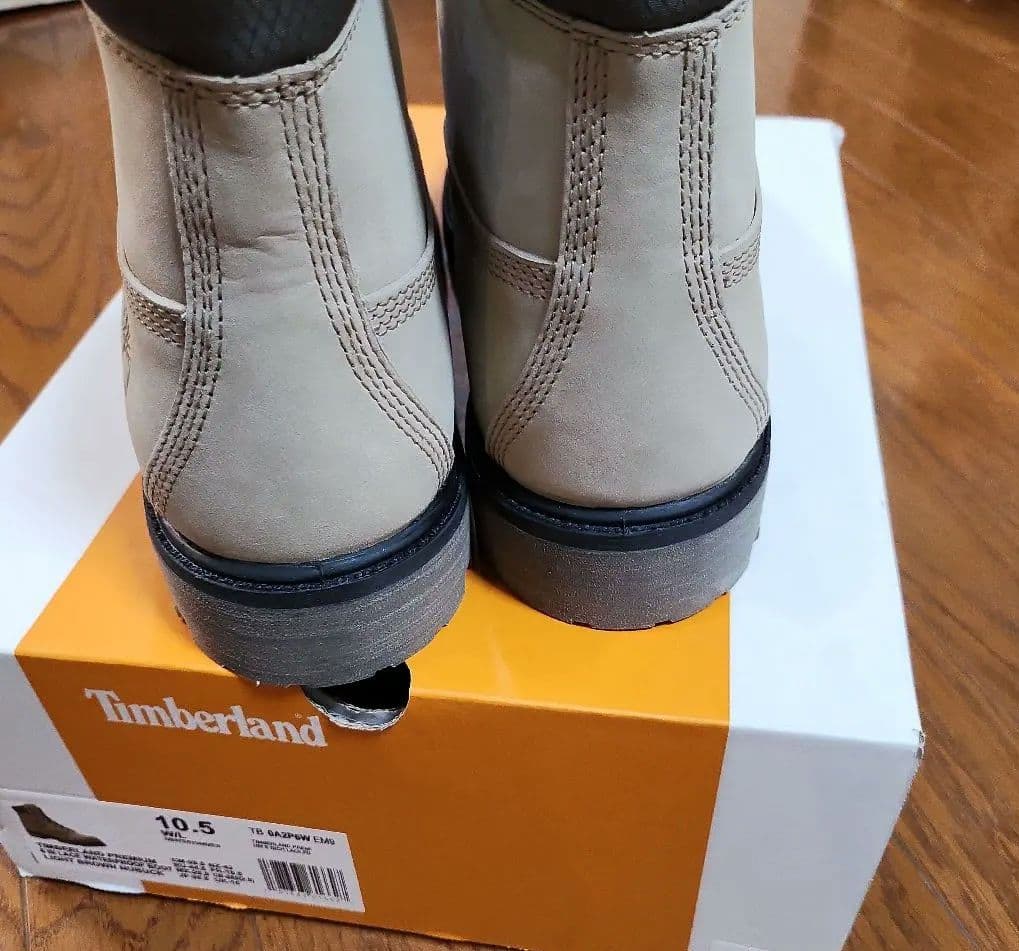 Timberland　6インチプレミアムブーツ