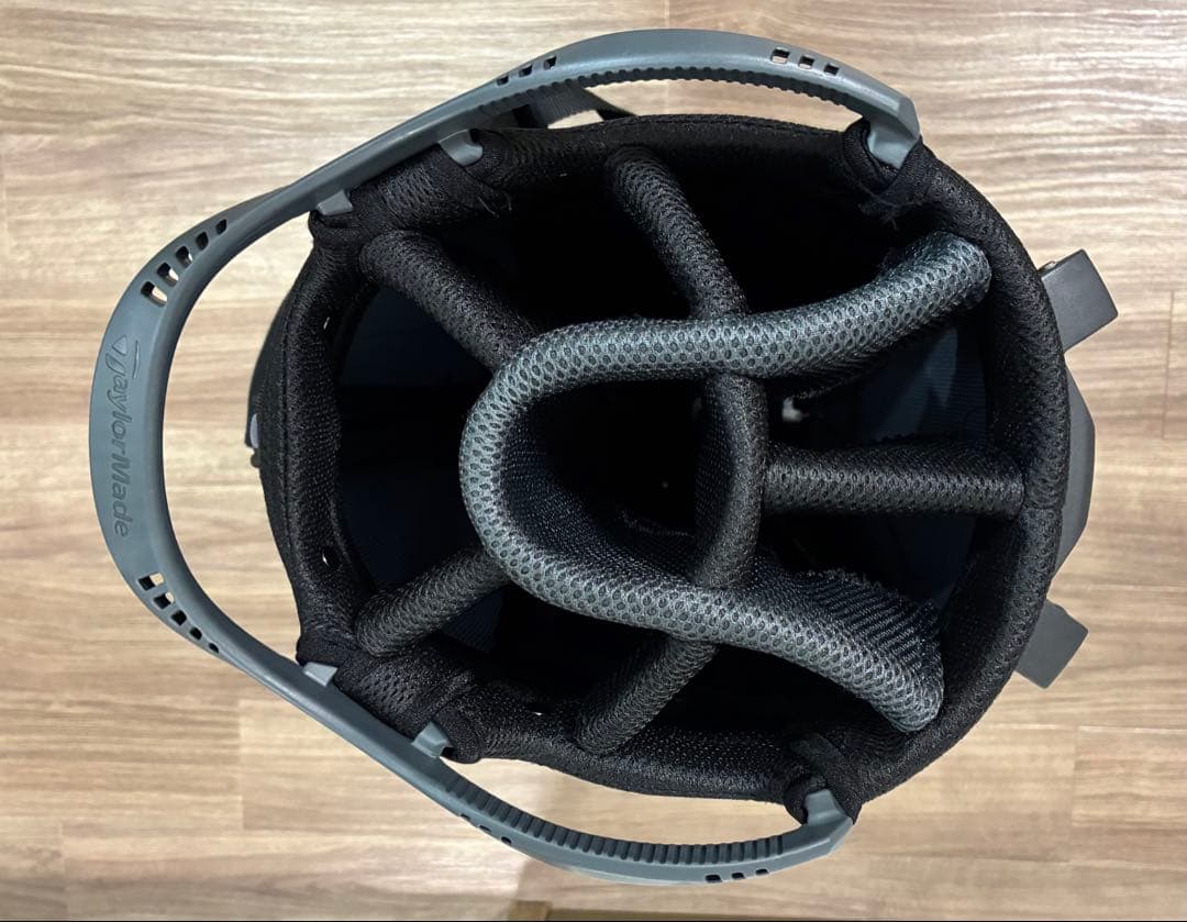 し　Audi /TaylorMade ゴルフスタンドバッグ（チャコール）