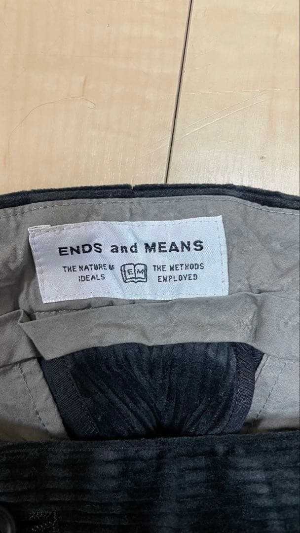 パンツ ends and means grandpa cord trousers