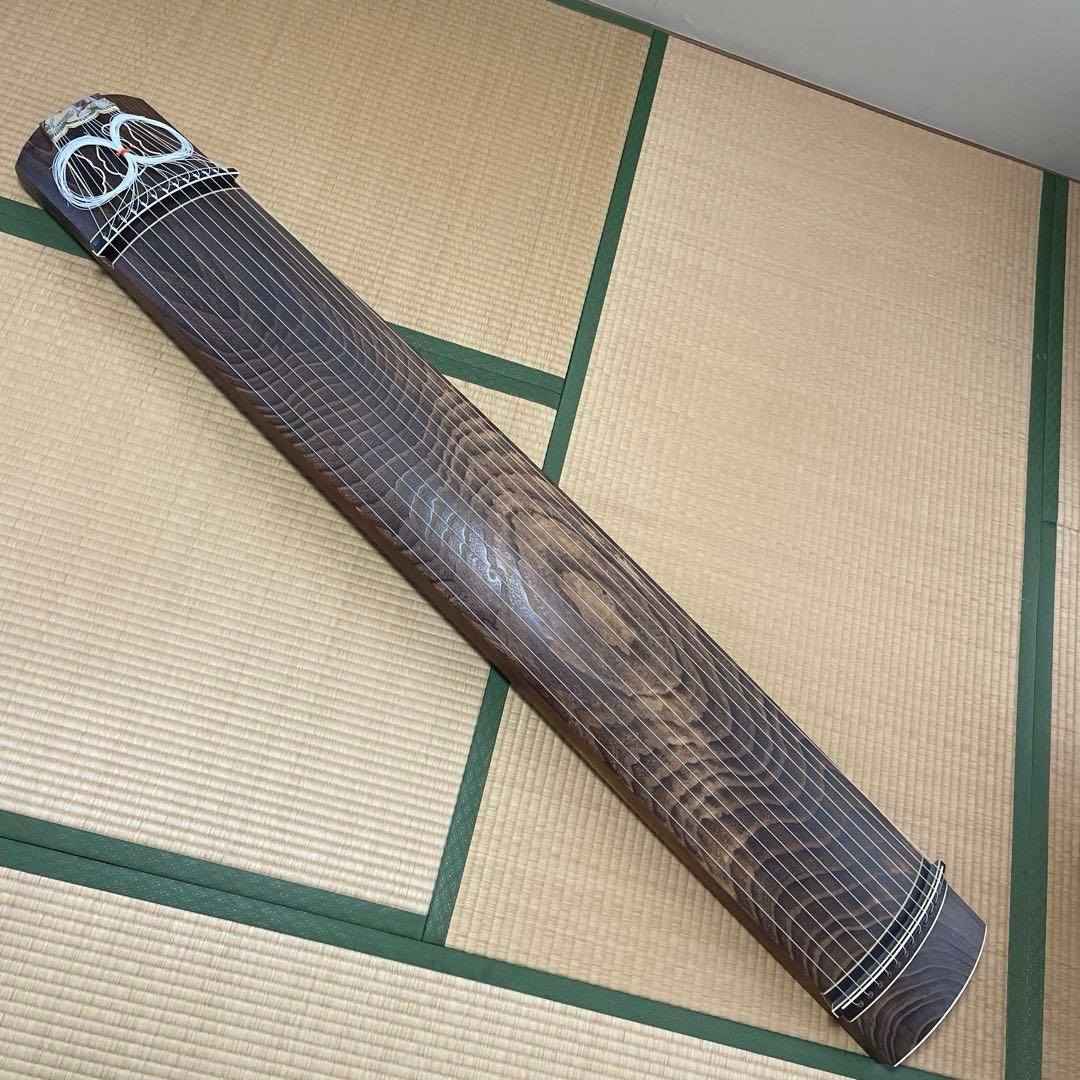 琴 お筝 筝 弦楽器 和楽器　すだれ掘り　蒔絵有　13弦　小川謹製　付属品セット