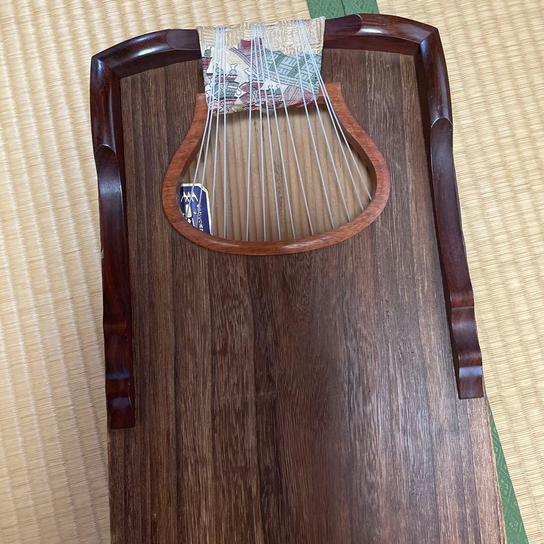 琴 お筝 筝 弦楽器 和楽器　すだれ掘り　蒔絵有　13弦　小川謹製　付属品セット