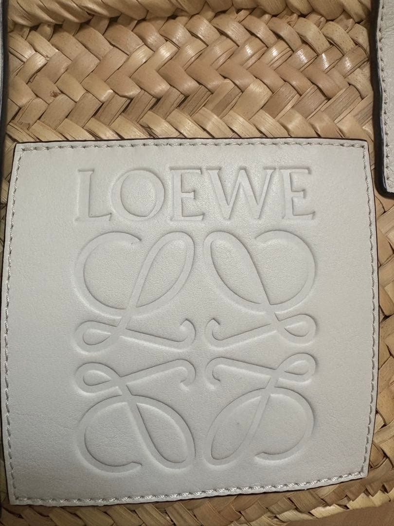 LOEWE カゴbag
