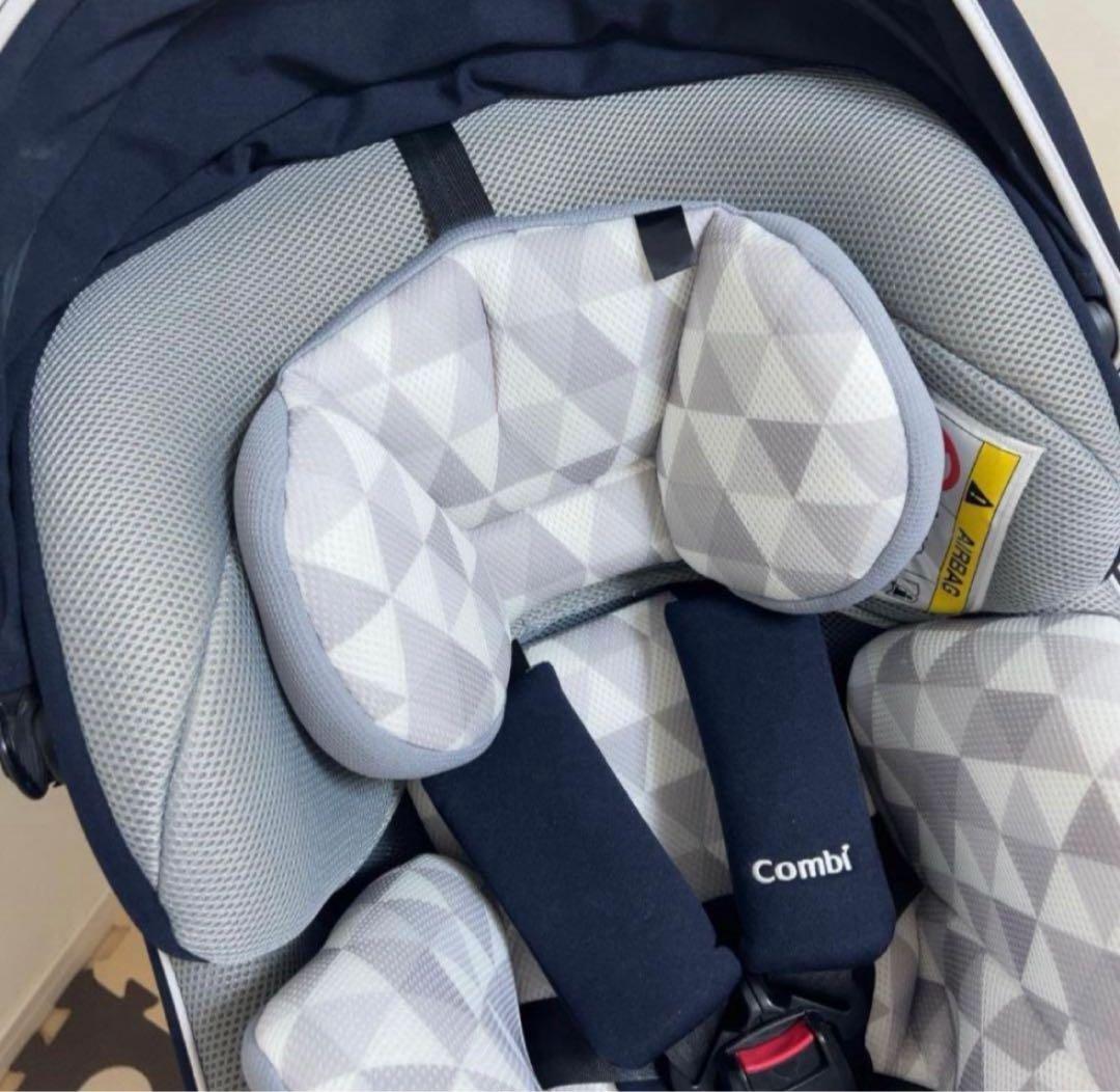 ✨ほぼ新品✨コンビ チャイルドシート クルムーヴスマートisofix ネイビー