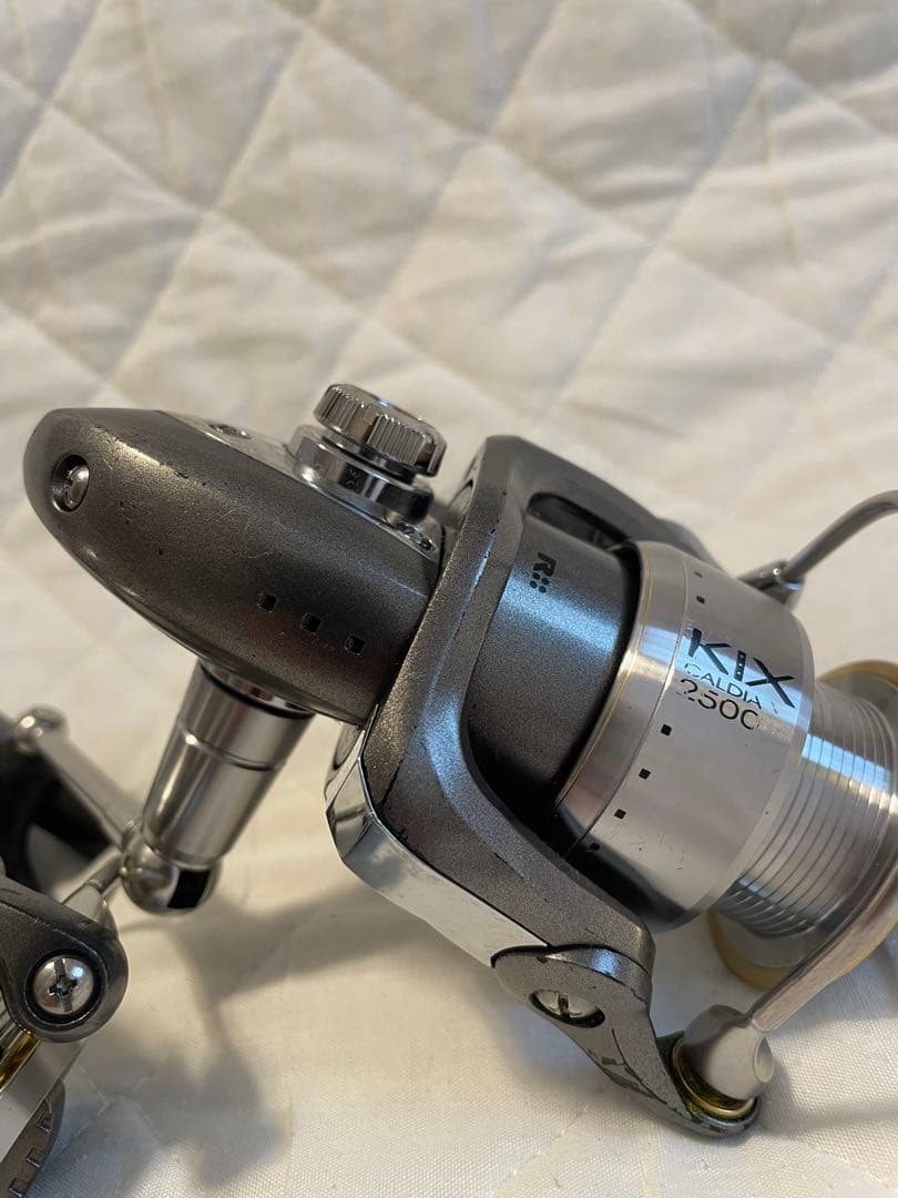 ダイワカルディアKIX スピニングリール 2004 & 2500 セット