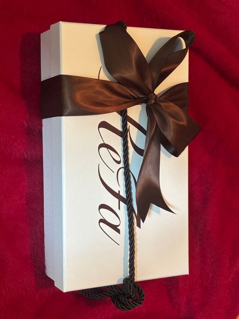 【佐藤】※完全未使用※リファ ビューテックドライヤー箱 リボン 紙袋付き