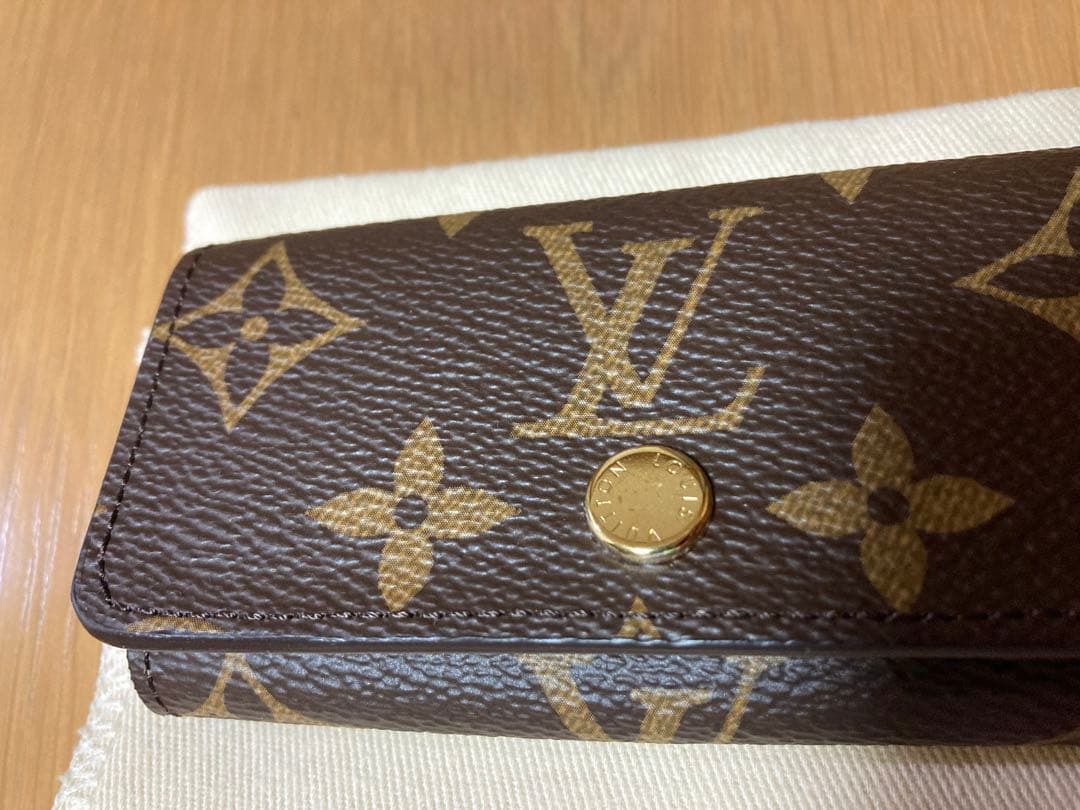 【新品未使用】LOUIS VUITTON キーケース ミュルティクレ 4連