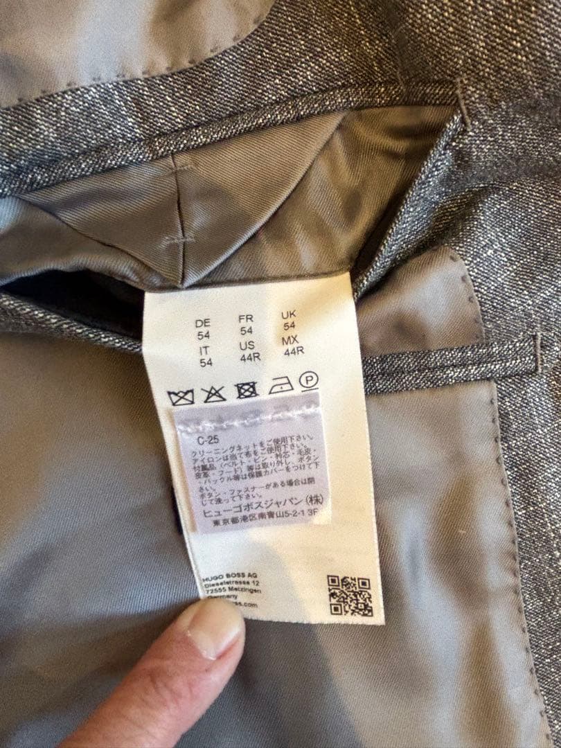 BOSS スーツ （サイズ54）