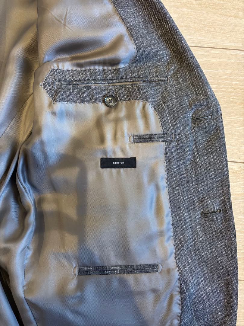 BOSS スーツ （サイズ54）