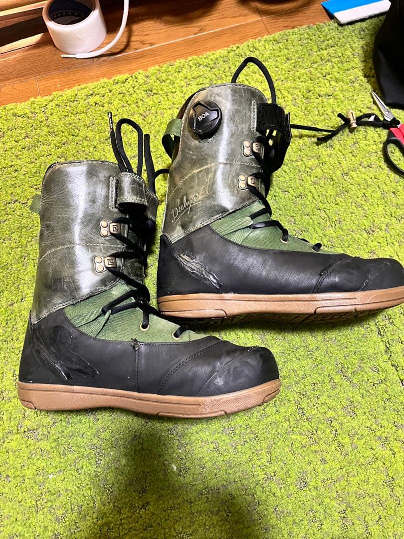 ディーラックスARETH RIN スノーボードブーツ グリーン/ブラック