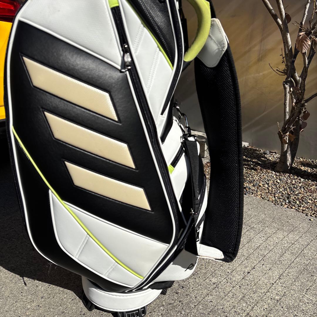 ADIDAS キャディバッグ 白/黒/黄緑　 値下げ