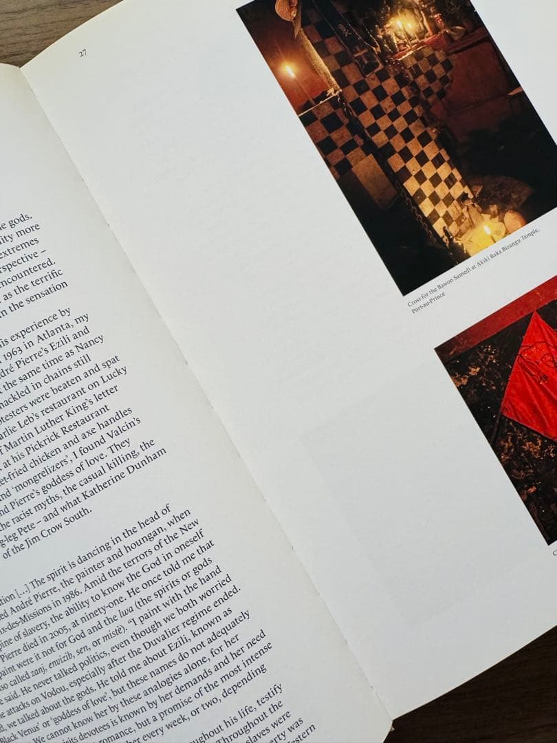 Kafou - Haiti, Art and Vodou 英語版