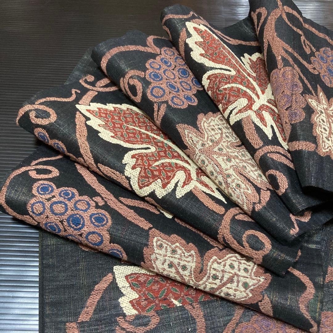 専用ページ　正絹　六通袋帯【本草木染　葡萄唐草】