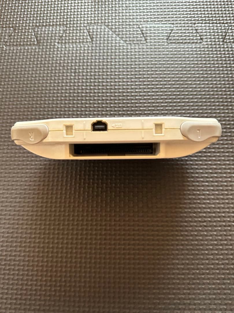 ゲームボーイアドバンス　ホワイト