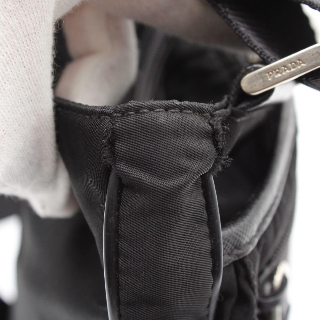 【美品】PRADA 三角ロゴ ショルダーバッグ クロスボディ ナイロン ブラック