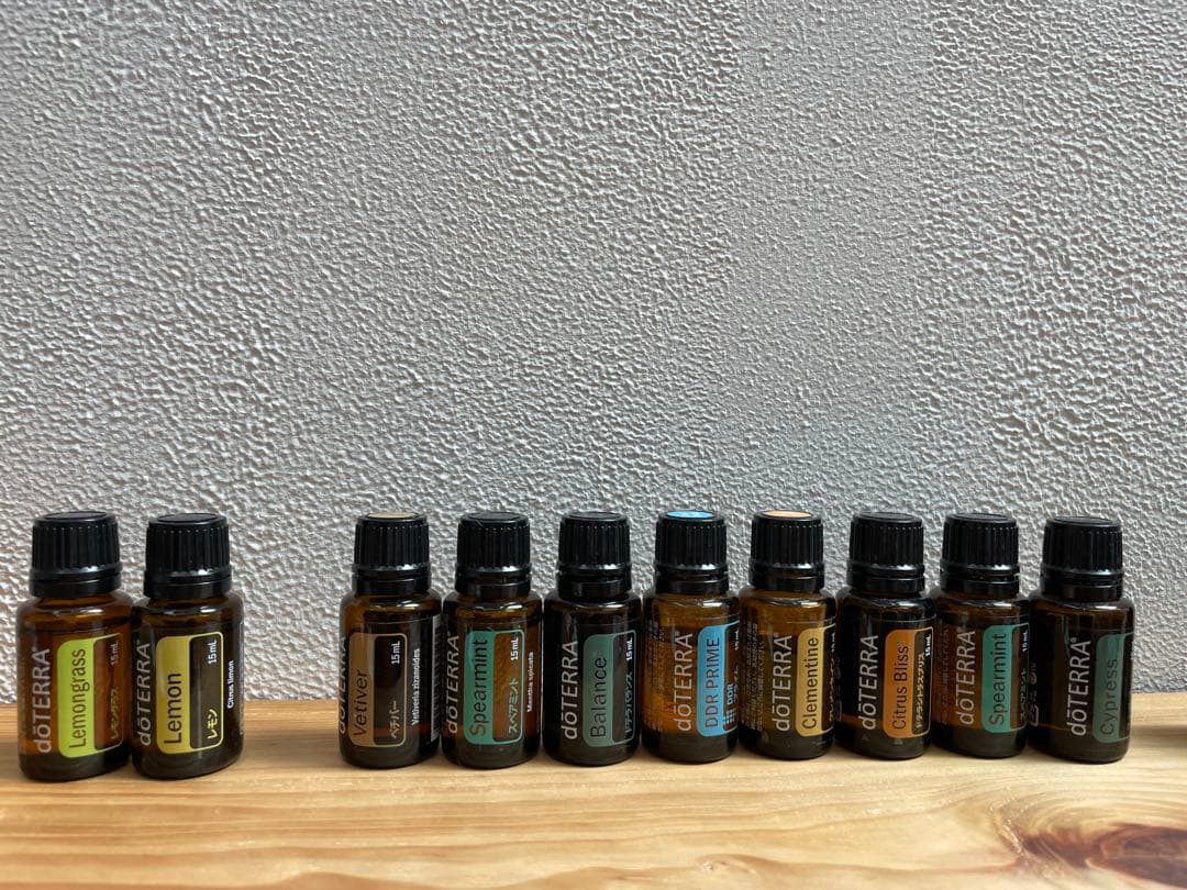 44本セット！　ドテラエッセンシャルオイル　開封済み　木箱のおまけ付き