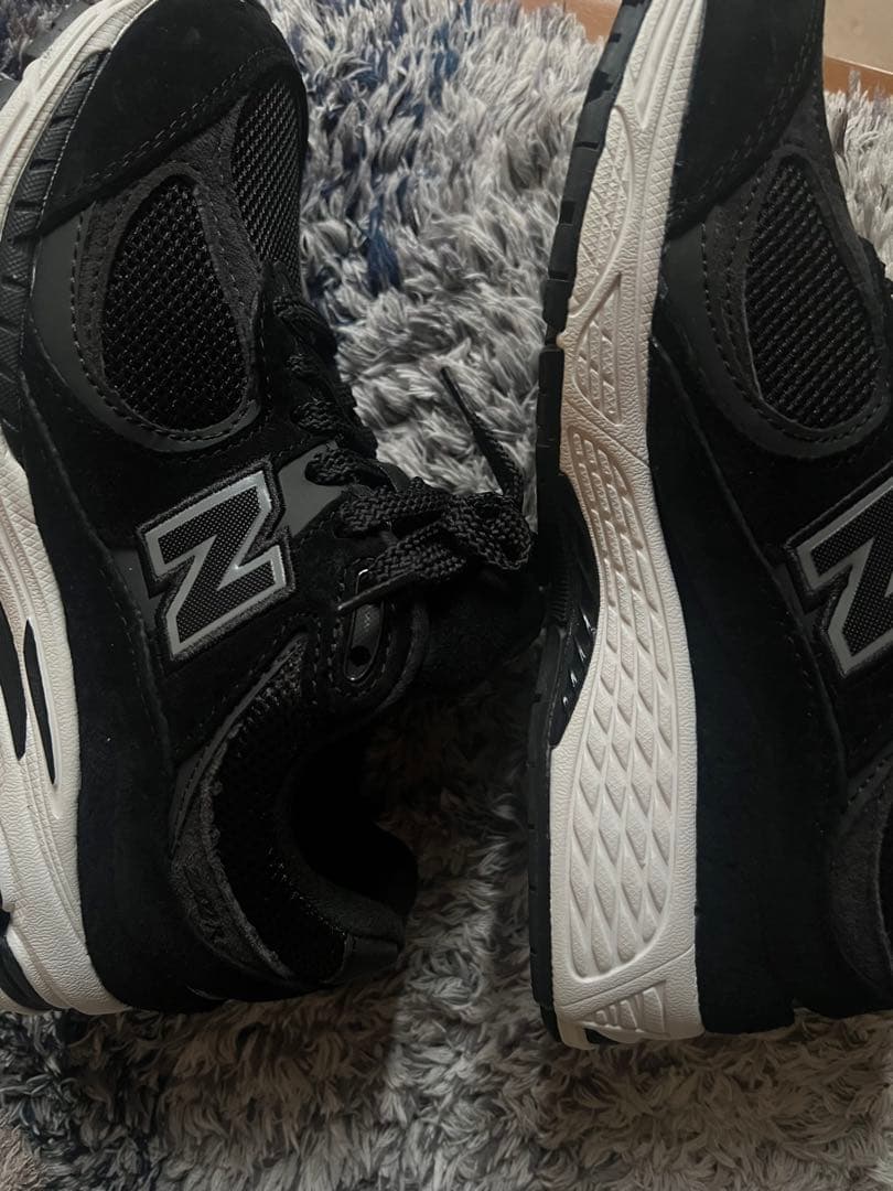 ニューバランス2002R