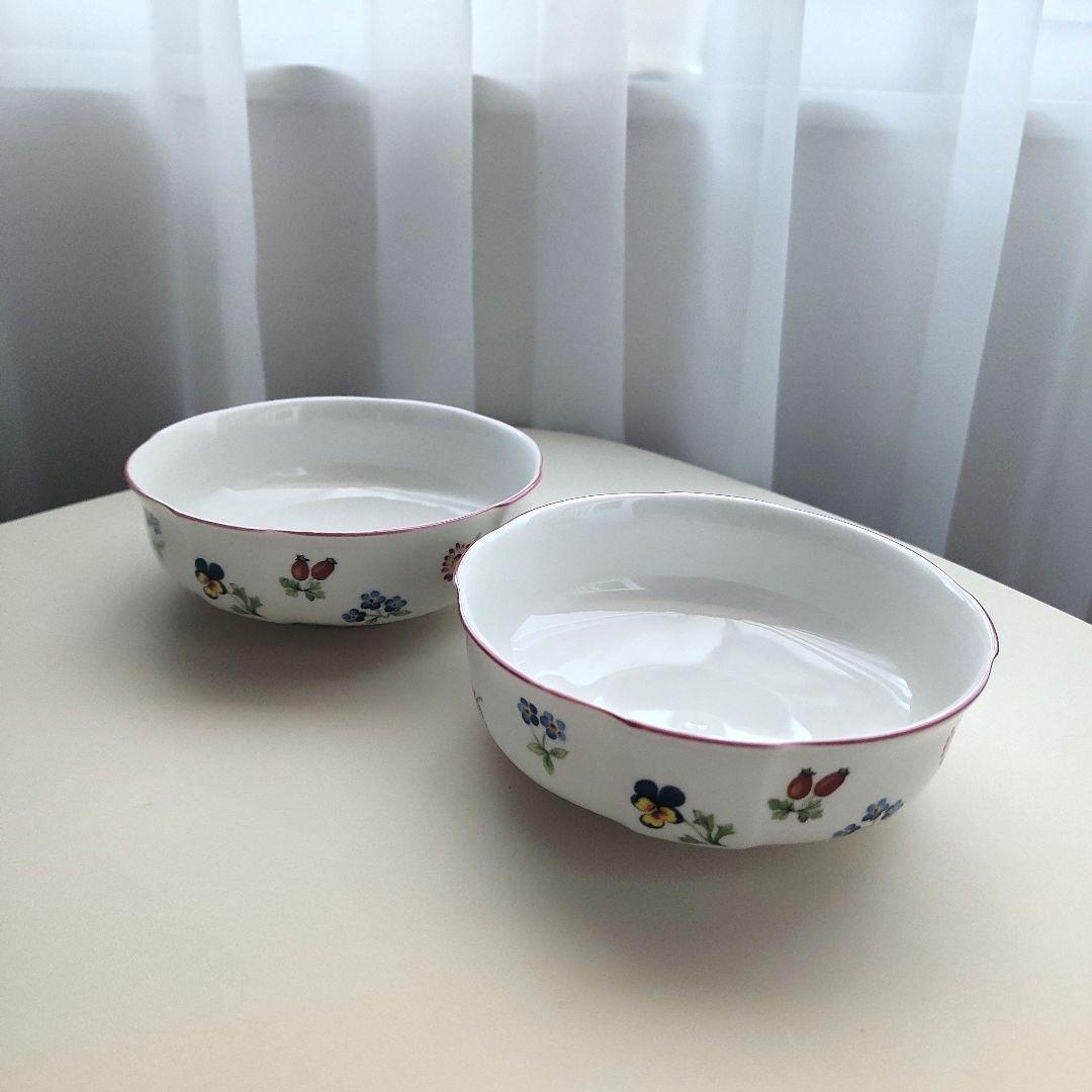 新品未使用　ビレロイボッホ　プチフルール　サラダボウル 2個セット