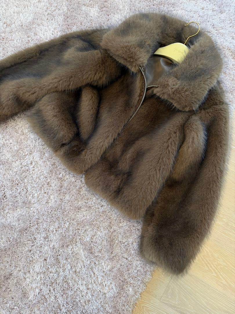 スナイデル ファー ショート コート ブラウン