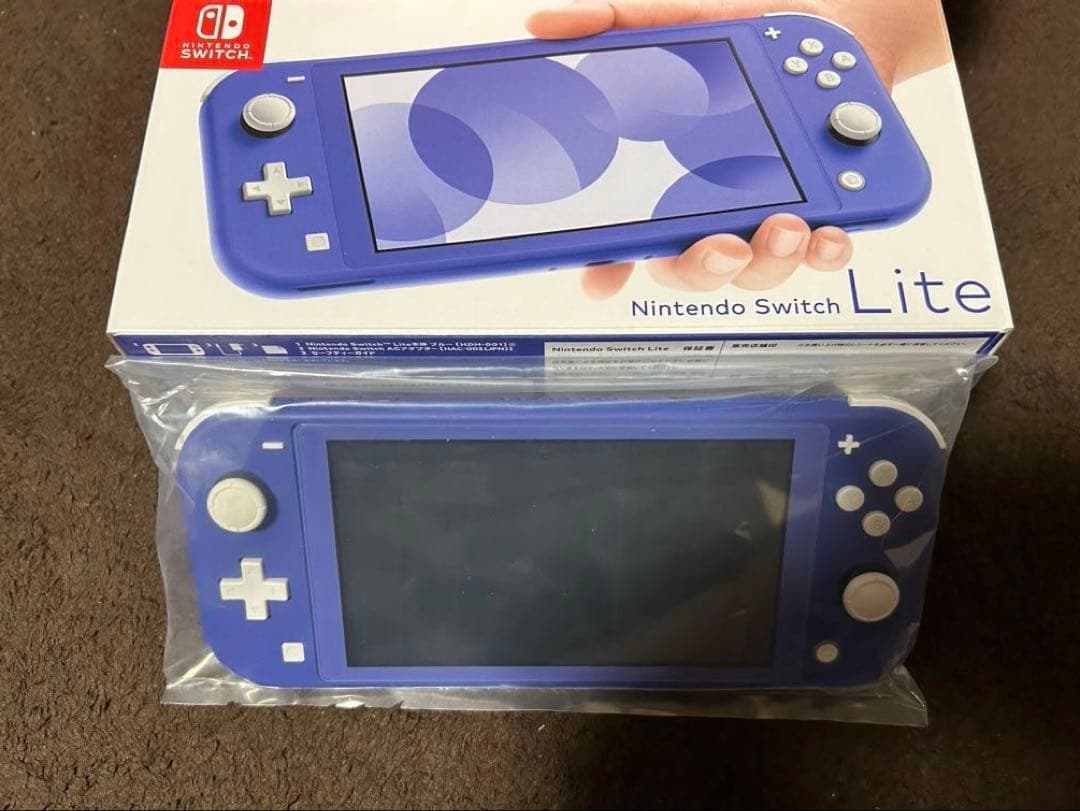Nintendo Switch Lite 本体　カラー：ブルー