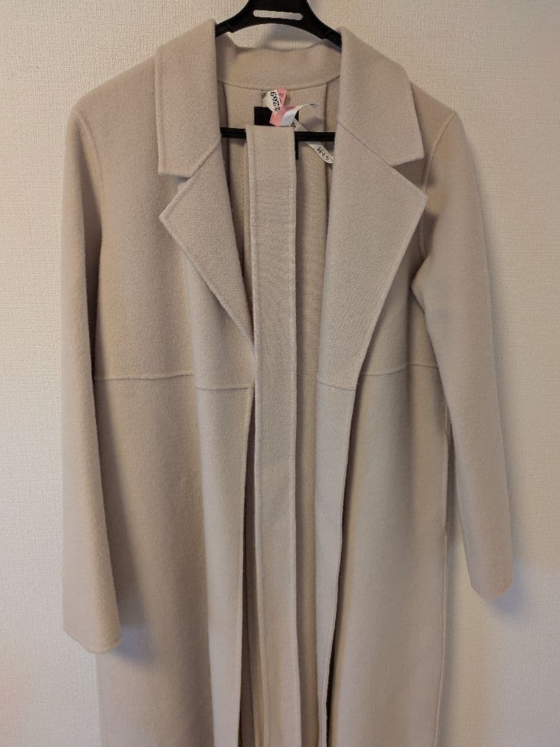 anuans (アニュアンス)　リバーロングコート (ECRU)