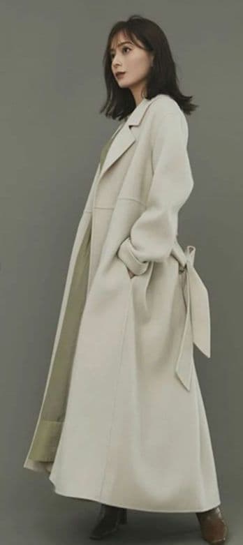 anuans (アニュアンス)　リバーロングコート (ECRU)