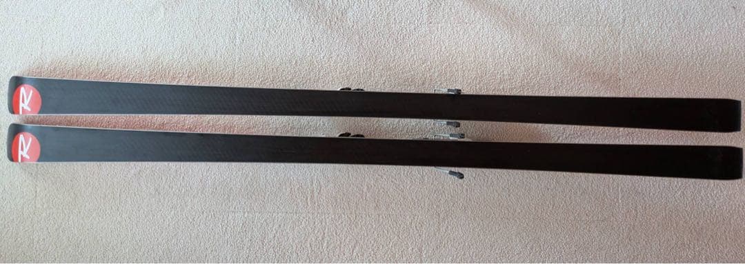 Rossignol HERO スキー板 レッド/ホワイト