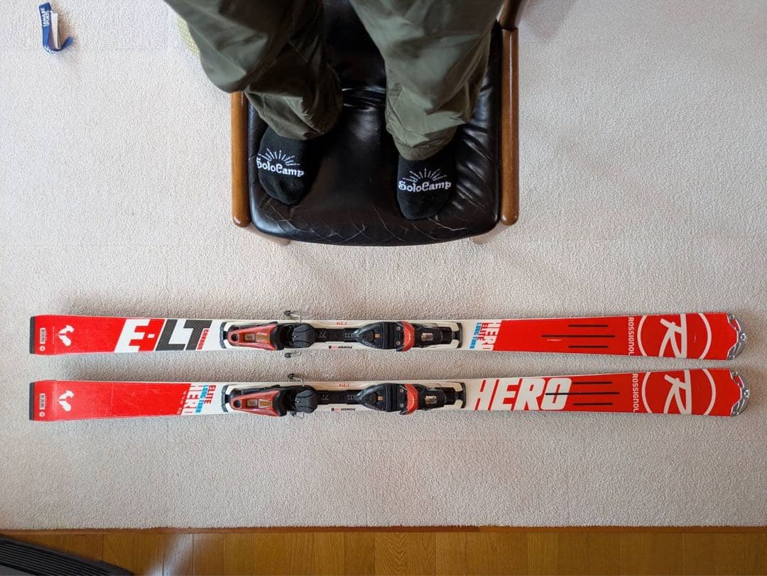 Rossignol HERO スキー板 レッド/ホワイト