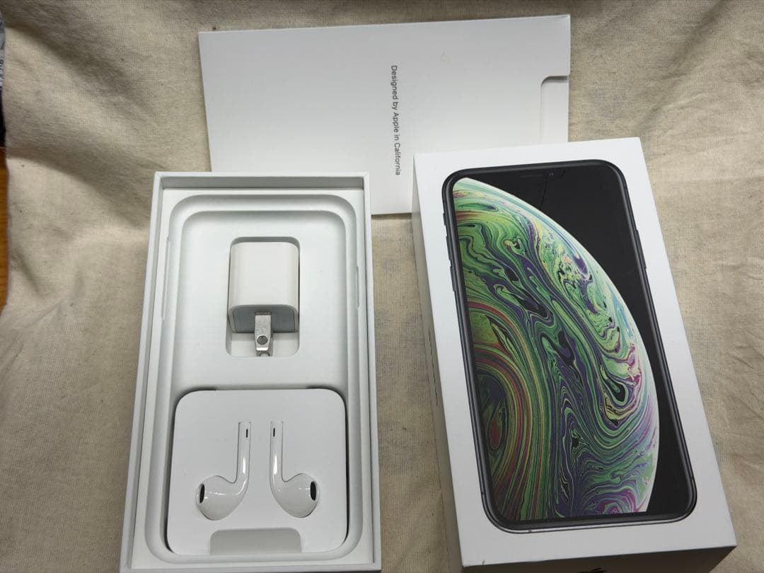 youuさま専用　iPhone XS 256GB スペースグレー SIMフリー
