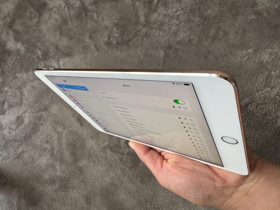 iPad mini 4 (第4世代) 128GB