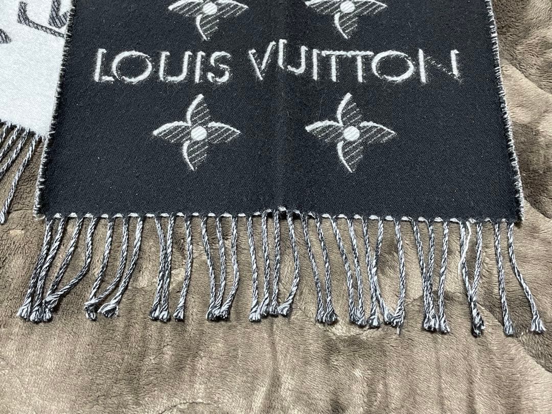 ルイヴィトン LV エセンシャル シャインM78159 マフラー ウール グレー