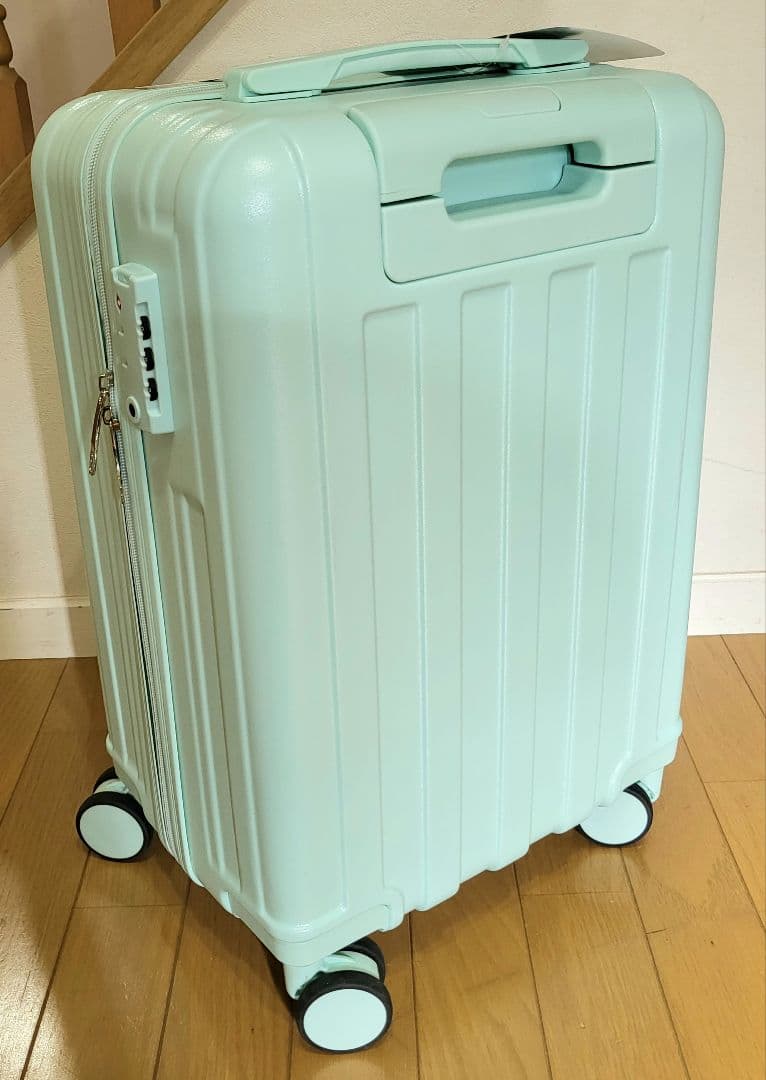 しまむら　ディズニー　アリエルスーツケース