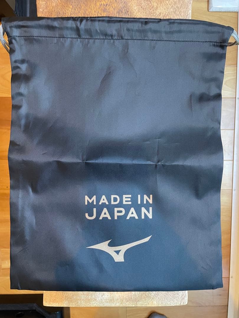 ミズノ モレリア ネオ 4 β JAPAN 27.5cm 元箱 ゼログライド紐付