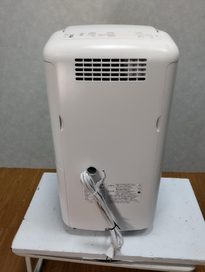 Y♦294 シャープ 衣類乾燥除湿機 CM-L100-W